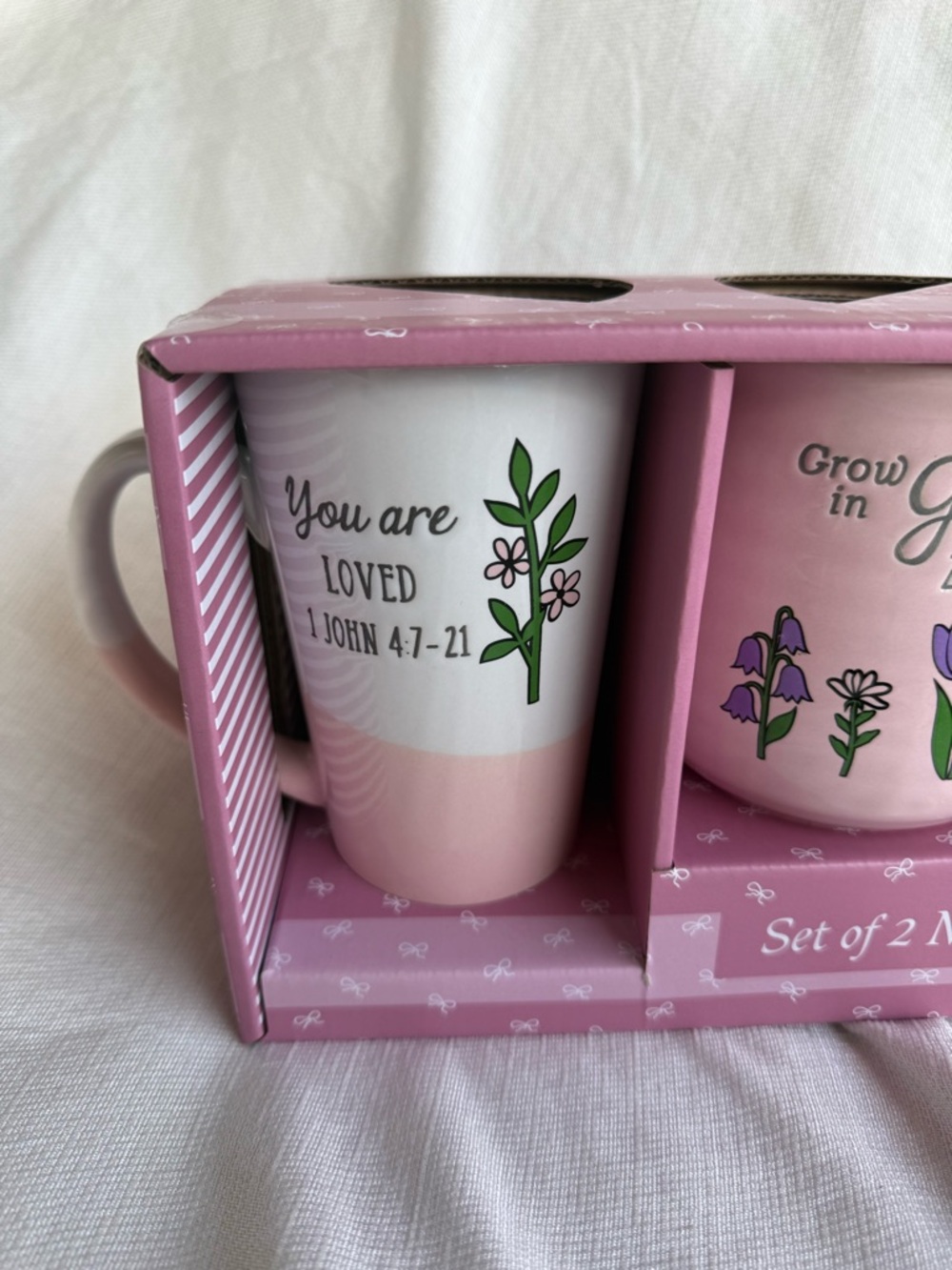 Set of 2 Pink Floral Mugs - Inspirational Scriptures - Picture 4 of 6